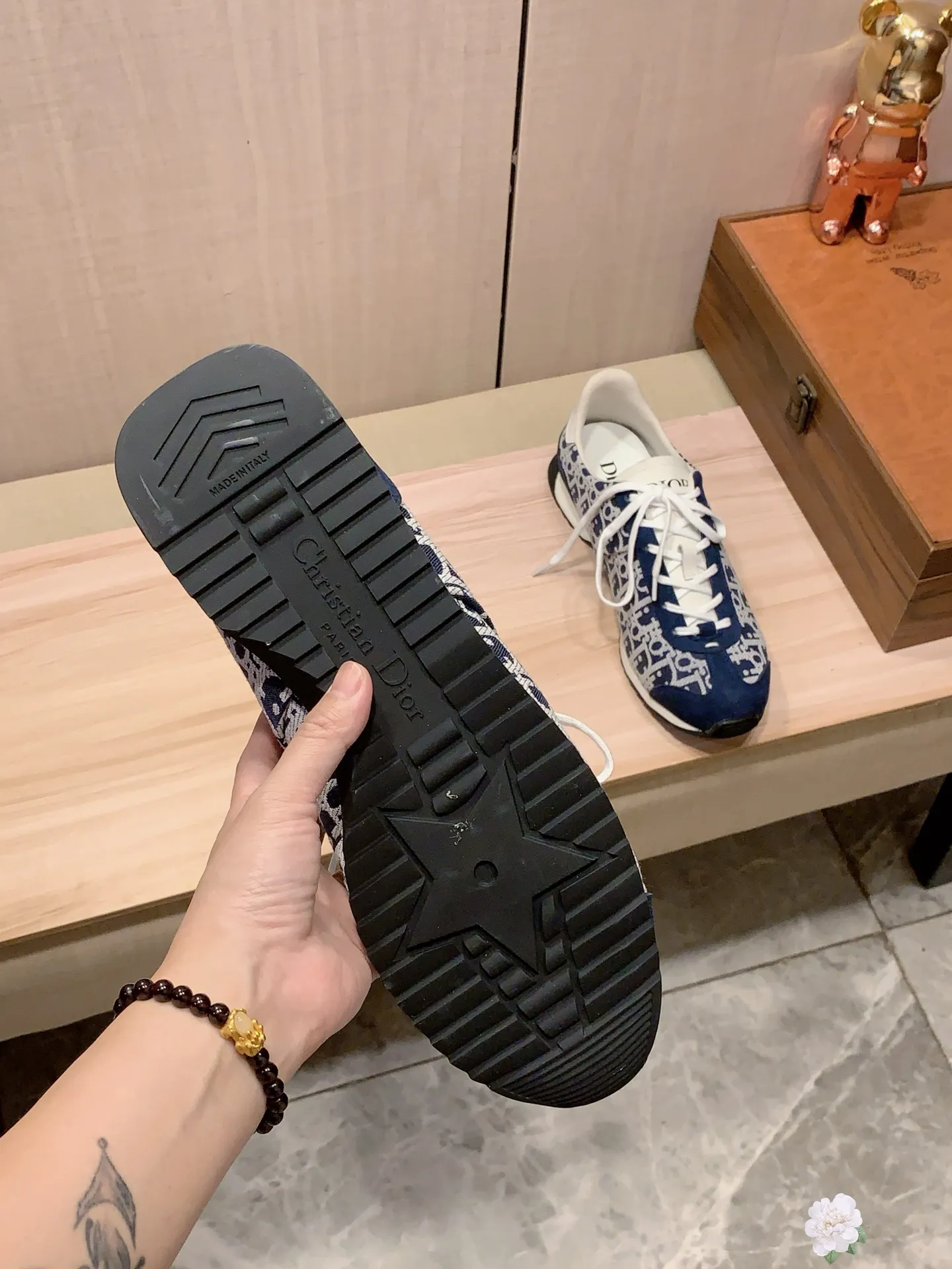 Men's Men's Shoes💰442💰💰🎩🎩[Lightning][Lightning] "Dior DIOR*" The latest and most popular casual shoes, top brand [seduce] luxury ~ purchasing agency, top ~ quality. [Strong] The upper is made of imported breathable cowhide with woven material ➕ breathable sheepskin feet (•) and fine workmanship. The original stylish and stylish soft rubber wear-resistant and non-slip outsole is light and comfortable on the feet. The real thing looks better when photographed in real life. 413: Code: 35-44, 45.46 can be customized, 8️⃣ colors selected